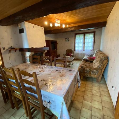 Le Val Godard Fresnay-le-Samson Buitenkant foto