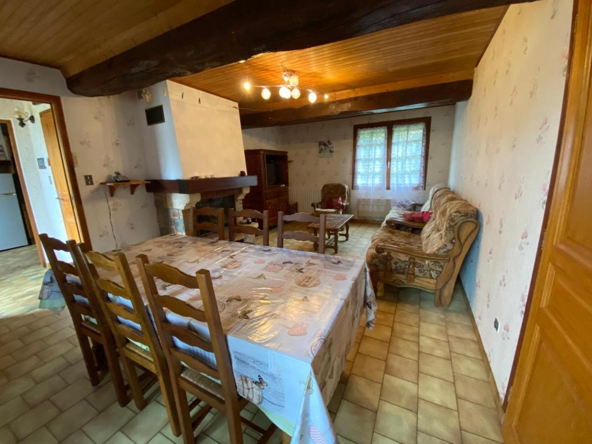 Le Val Godard Fresnay-le-Samson Buitenkant foto